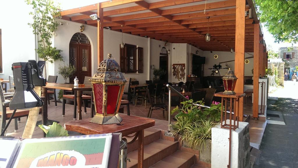 Mango Rooms Rhodes City Buitenkant foto