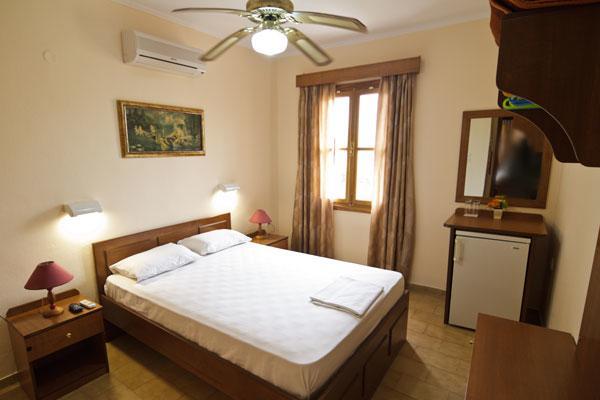 Mango Rooms Rhodes City Buitenkant foto