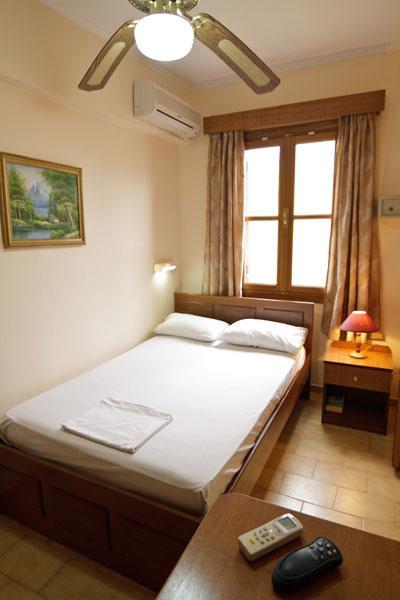 Mango Rooms Rhodes City Buitenkant foto