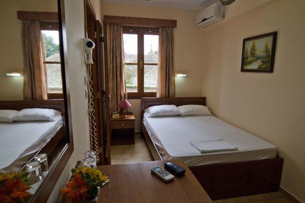 Mango Rooms Rhodes City Buitenkant foto